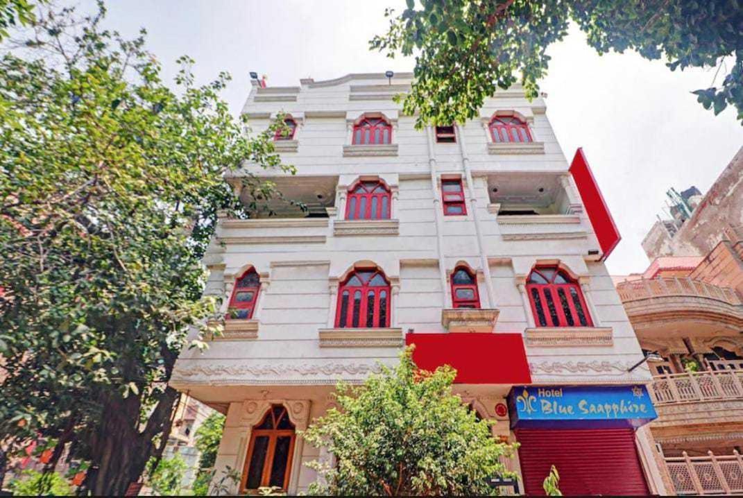 Super Hotel O Blue Sapphire Delhi Нью-Дели Экстерьер фото