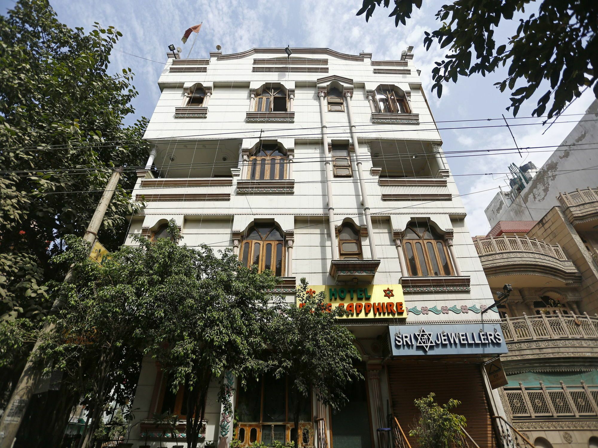 Super Hotel O Blue Sapphire Delhi Нью-Дели Экстерьер фото
